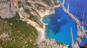Il supramonte di Baunei, si estende sino al mare